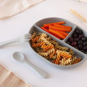 CONJ. DE TALHERES E BANDEJA BLW EM SILICONE COM DIVISÕESCINZENTO 3U